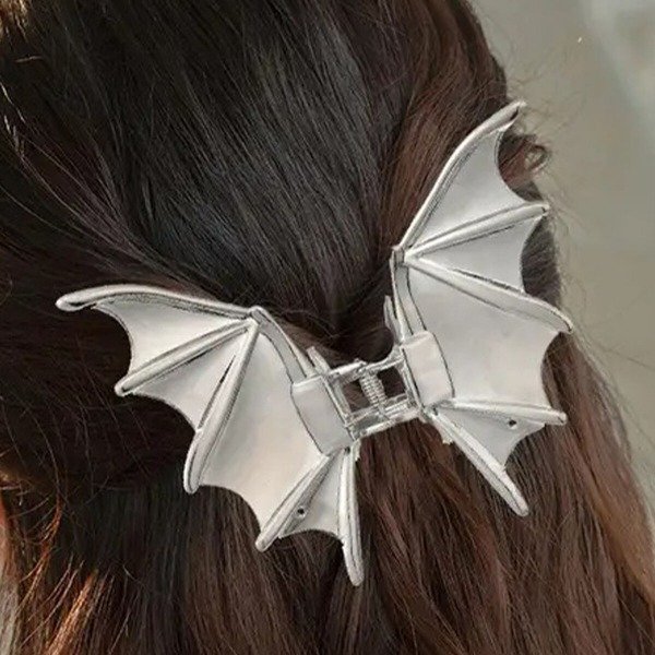 Producto - Broche Bat plateado