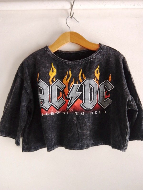 Producto - Remera Crop AcDc  TU