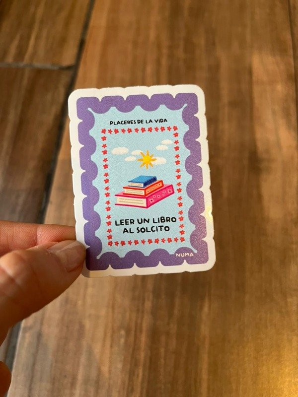 Producto - Sticker vinilo blanco LEER UN LIBRO AL SOLCITO