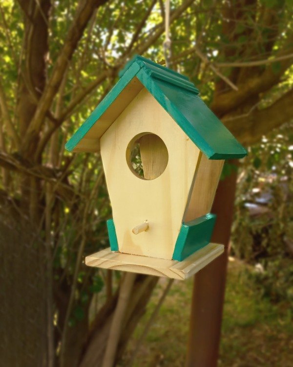 Producto - Comedero de semillas o frutas para colgar