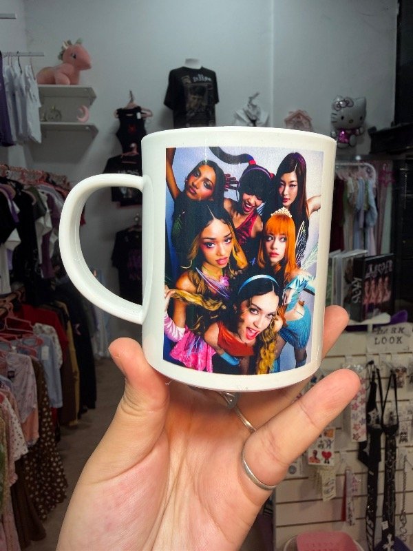 Producto - Taza Katseye