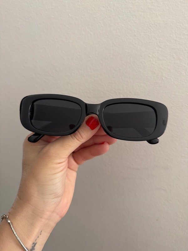 Producto - Lentes retro negros