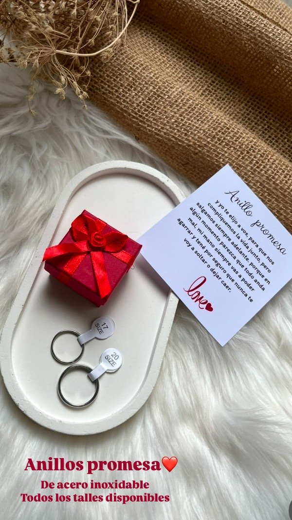 Producto - Set de anillos con cajita y cartita