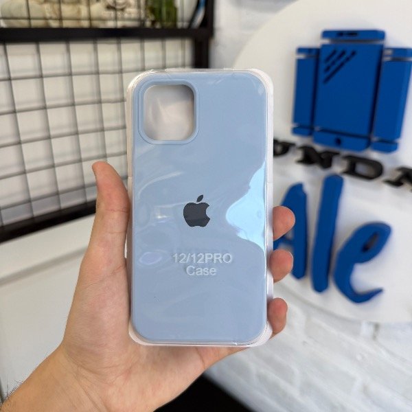 Producto - Silicone Case Celeste Cielo - iPhone 12/12 Pro