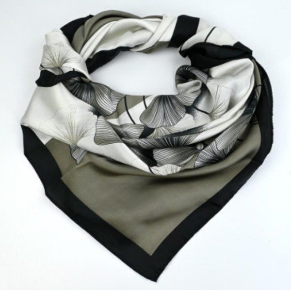 Producto - Pañuelo Elena