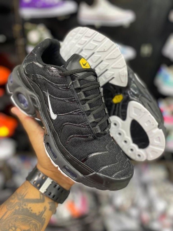 Producto - Air Max TN - Negra