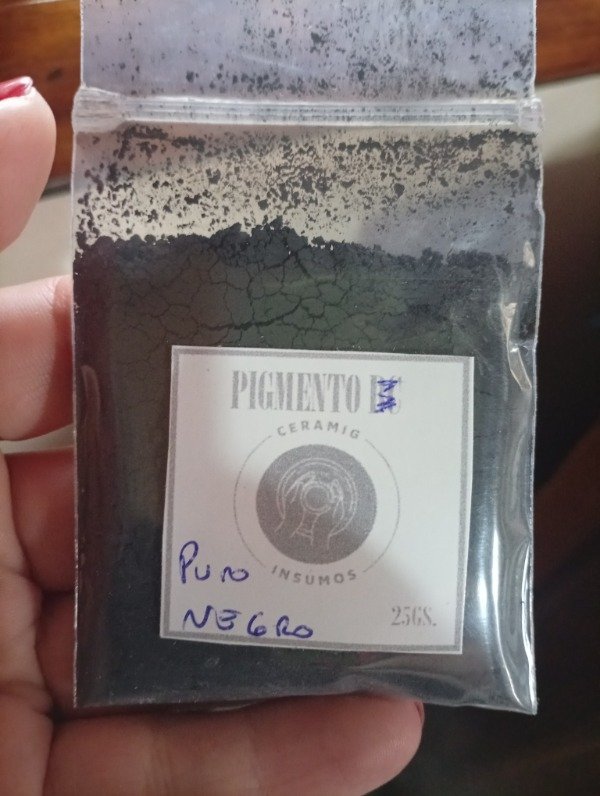 Producto - PIGMENTO PURO NEGRO
