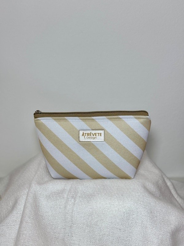 Producto - Mini Neceser Amelia - Raya beige cruzada