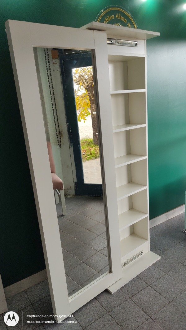 Producto - Organizador con espejo movil