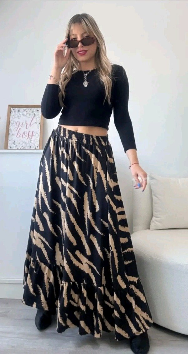 Producto - Pollera larga estampada