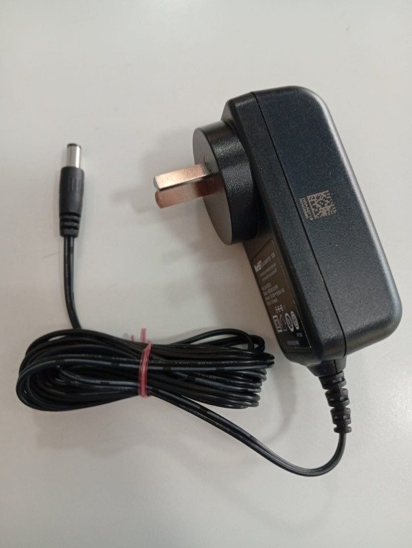 Producto - FUENTE 12V 2A NETBIT