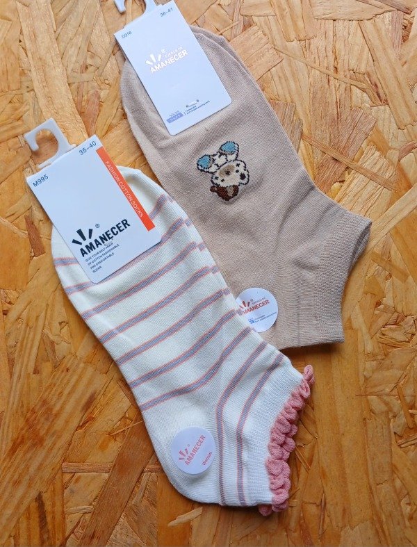 Producto - PACK MEDIAS BEIGE CON OSITO + CRUDA CON RAYITA ROSA