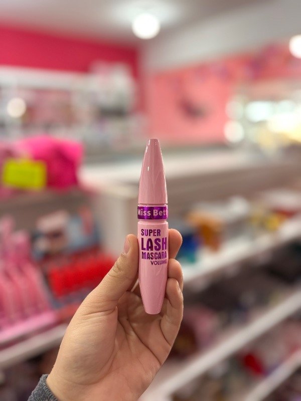 Producto - MÁSCARA DE PESTAÑAS MISS BETTY