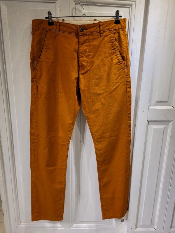 Producto - Pantalón LEVI'S Terracota Talle 32 - PRECIO: 56X