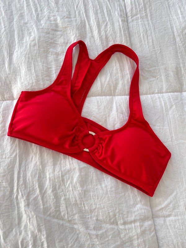 Producto - Bikini Fresa Corpiño