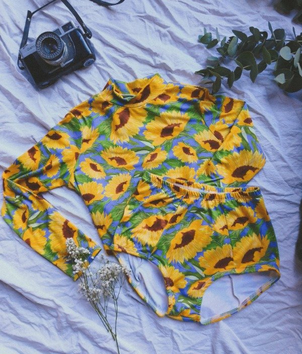 Producto - Conjunto Alanis "Girasoles"