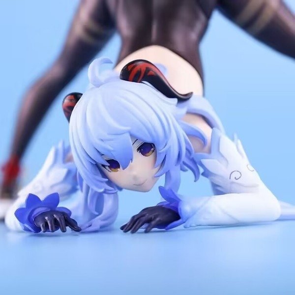 Producto - Figura Ganyu Model Prone Position- Genshin Impact (14cmx 13cm)