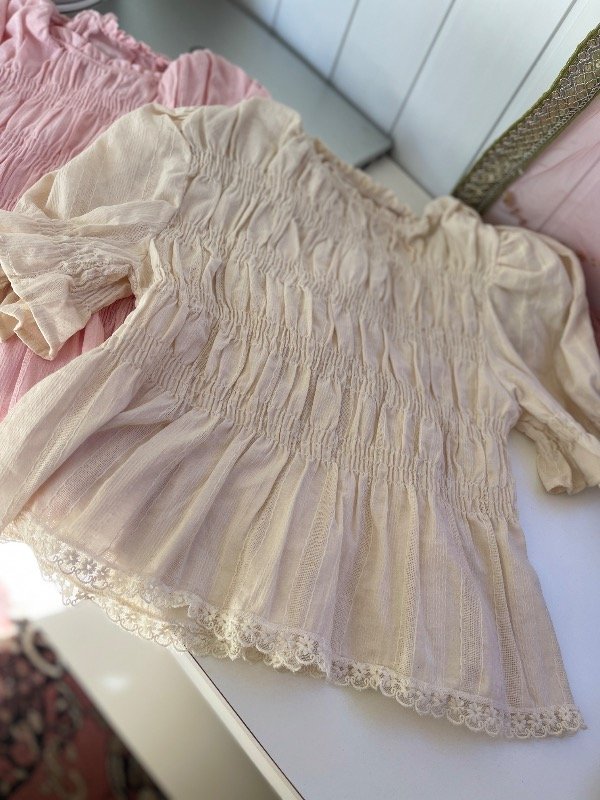 Producto - Blusa frunces manga corta - 1