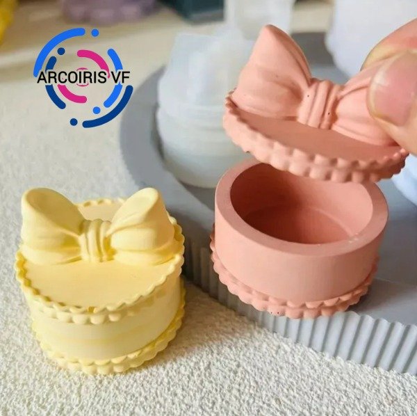 Producto - Molde mini Alhajero con moño 5x5cm