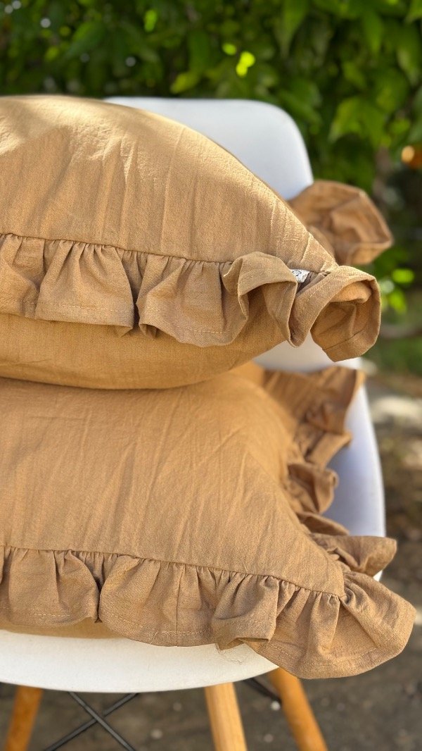 Producto - Almohadón Volados Avellana