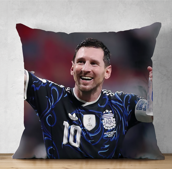 Producto - Almohadon Leo Messi 2026
