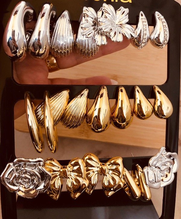 Producto - Blíster Chunky Surtido x12 pares (6 plateados y 6 dorados) Acero