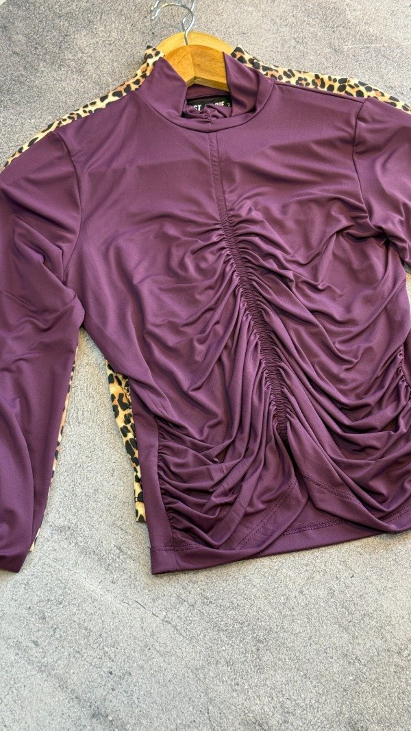 Producto - REMERA MANGA LARGA ST MARIE