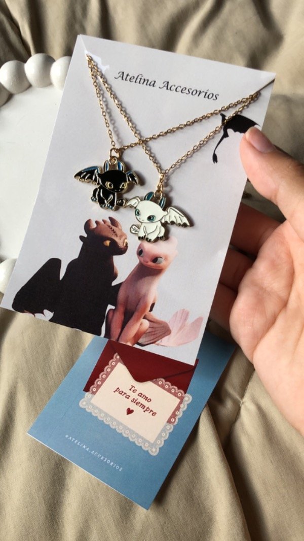 Producto - Combo: Collares para compartir Chimuelo y Furia luminosa + 2 tarjetas