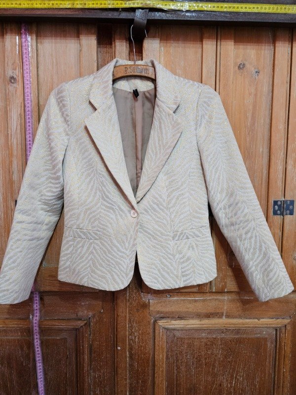 Producto - Blazer Inversa Estampado t.44