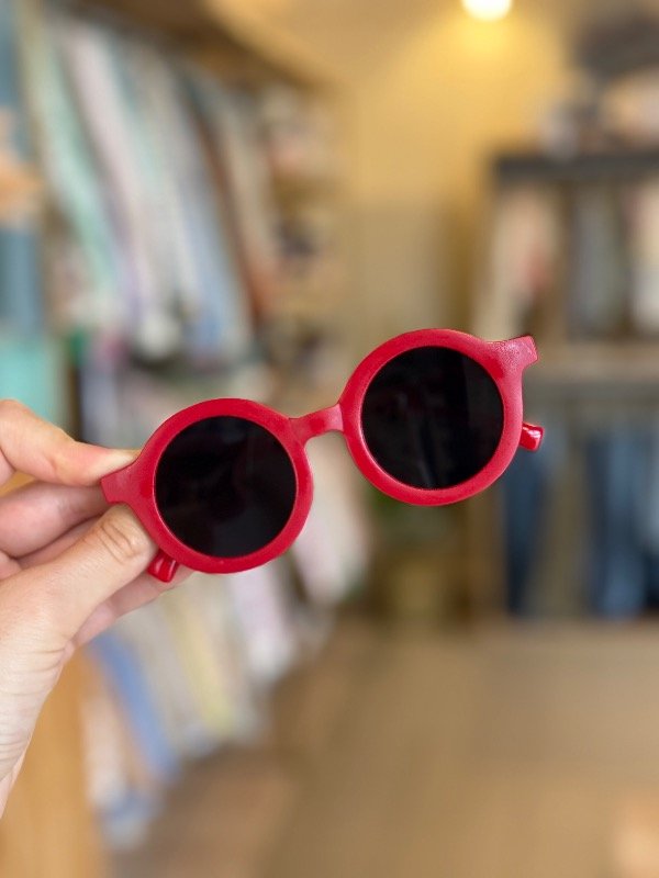 Producto - Anteojos rojos