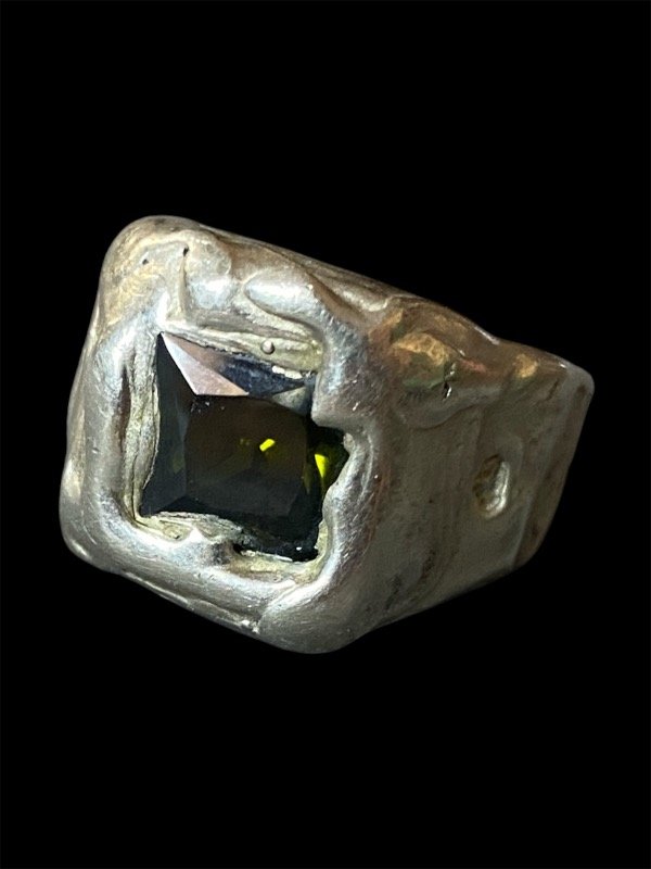 Producto - Anillo Gri