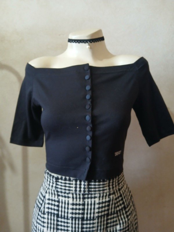Producto - Top abotonado