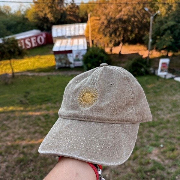 Producto - Gorra Bordado Sol