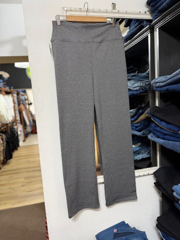 Producto - CALZA LYCRA RECTA GRIS CLASICA