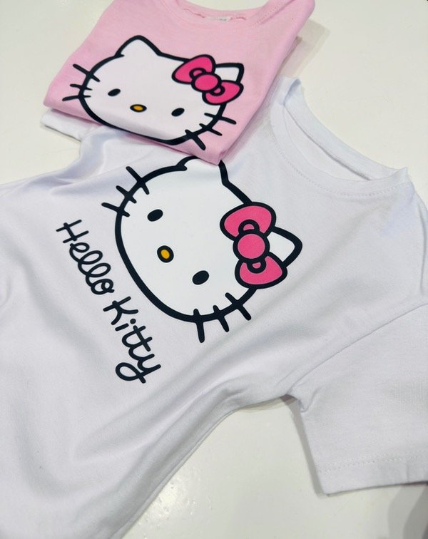 Producto - REMERA OVERSIZE KITTY