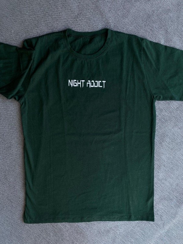 Producto - REMERA OVERSIZE NIGTH