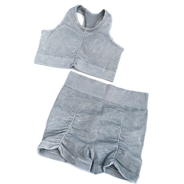Producto - CONJUNTO GRIS