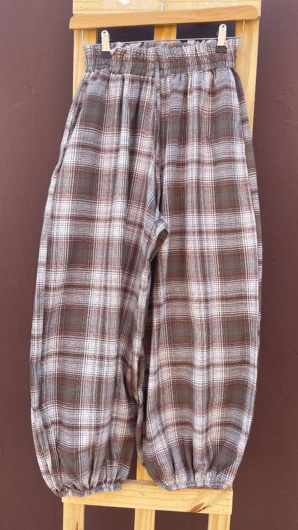 Producto - BABUCHA A CUADROS (baggy)