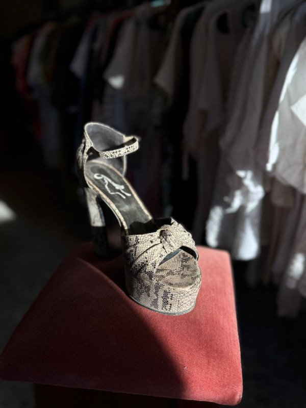 Producto - SANDALIAS SNAKE 38