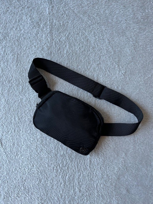 Producto - RIÑONERA LULULEMON EVERYWHERE BELT BAG, FULL BLACK