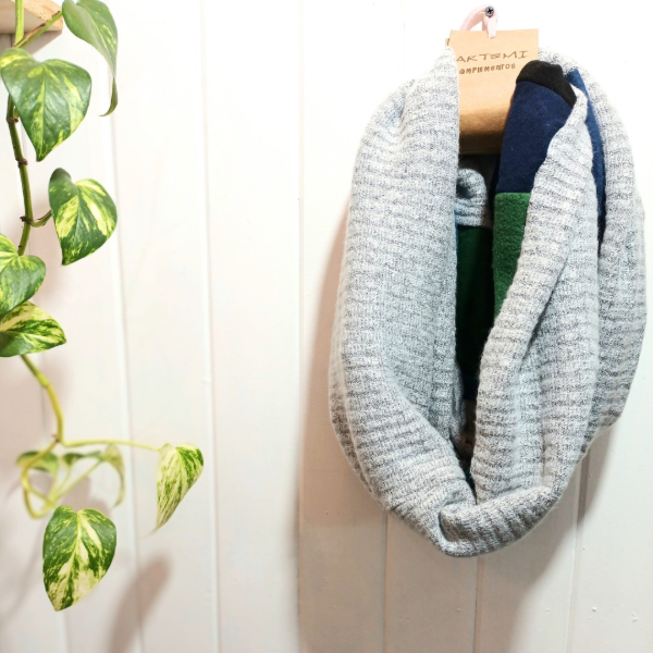 Producto - Cuello capucha 11