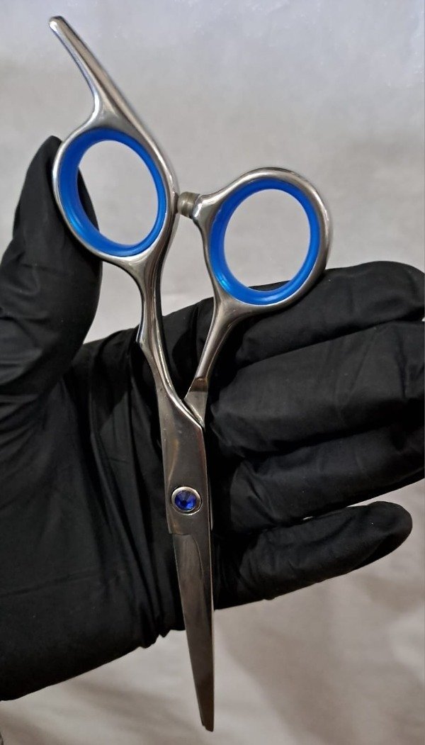 Producto - TIJERA DE CORTE PUNTO AZUL DE 6 PULGADAS
