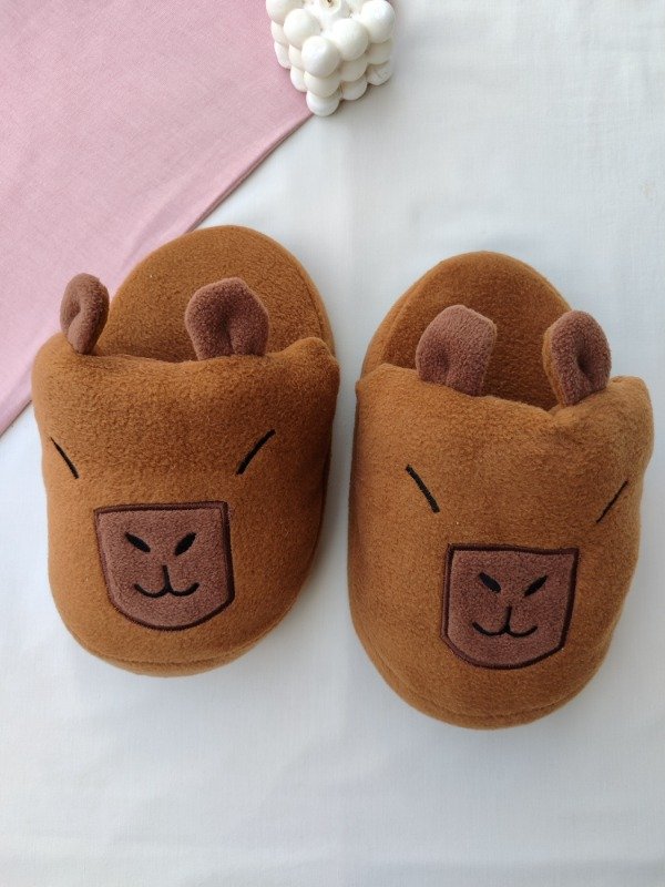 Producto - Pantuflón Capibara