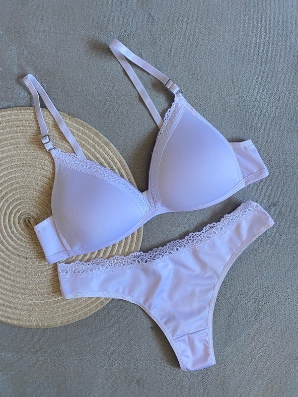 Producto - Triangulito Yael blanco