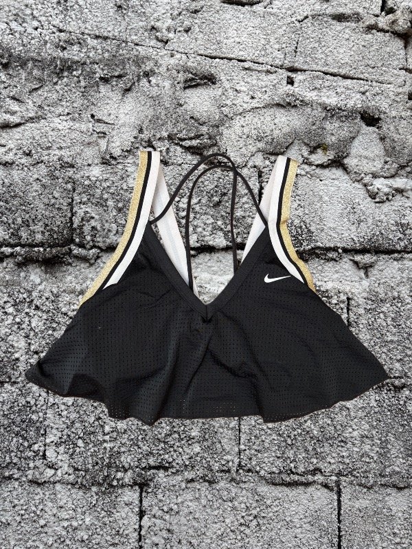 Producto - top NIKE amazing