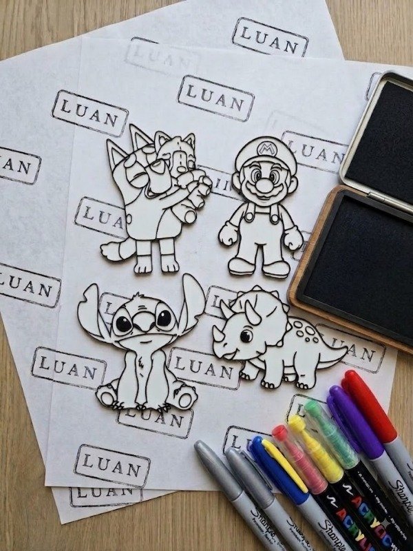 Producto - Kit de Dibujos Reutilizables para Pintar