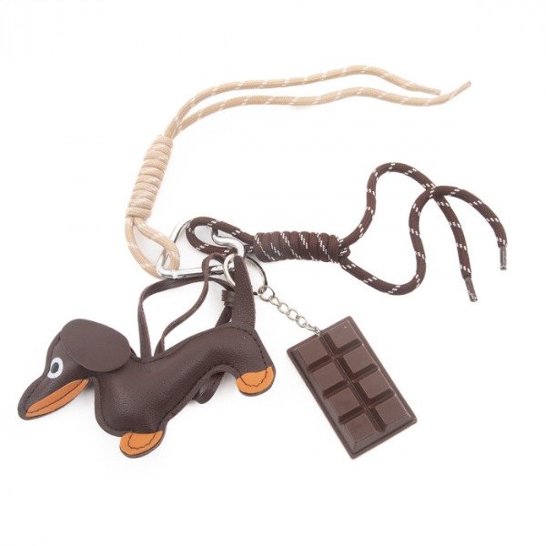 Producto - Llavero Charms Doxie Choco