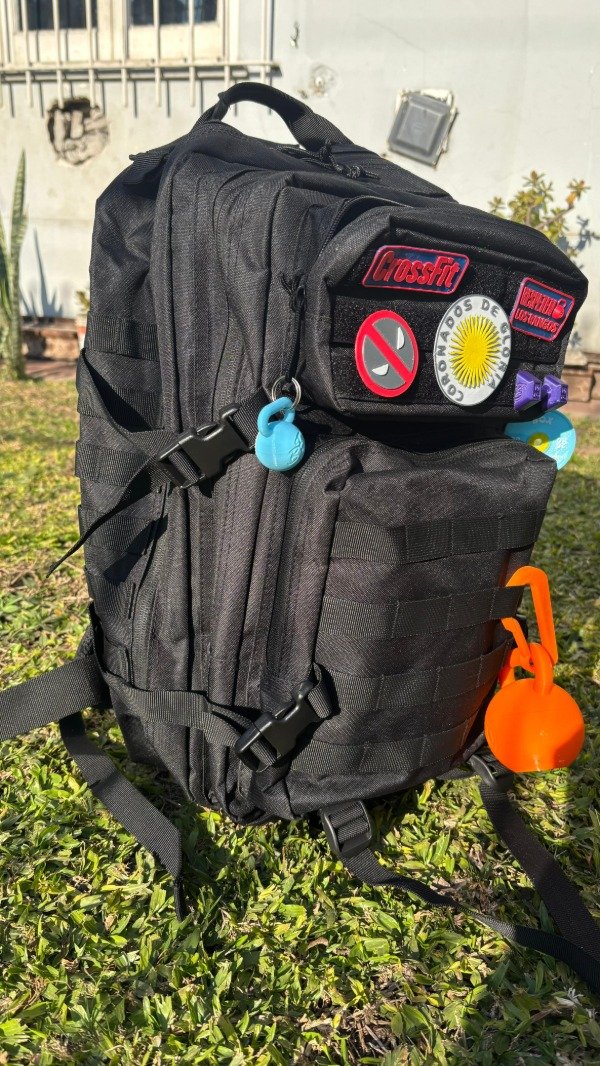 Producto - (PREVENTA) Mochila tactica 45 Lts. (1 parche + 1 llavero de regalo)
