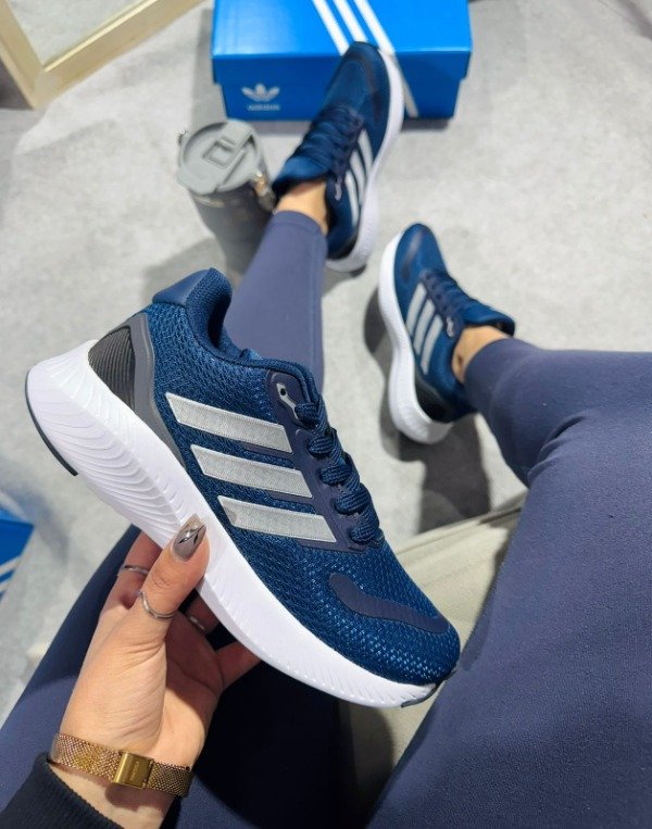 Producto - S12 Adidas Falcón Azul Premium Horma normal 34 36 al 39