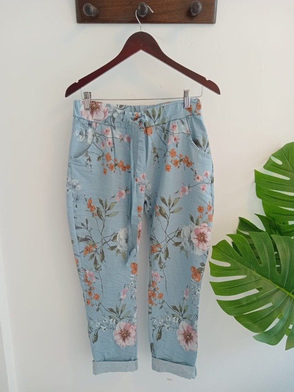 Producto - Babucha italiana celeste estampa floral